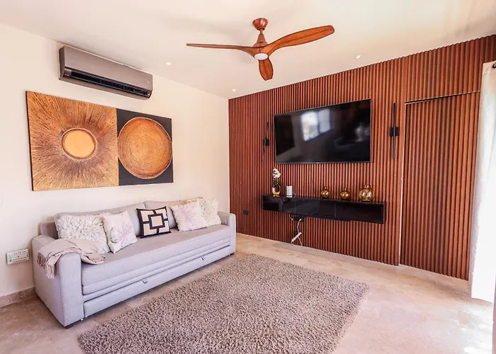 Palmares - 3-bedroom Retreat With Private Rooftop * Playa del Carmen