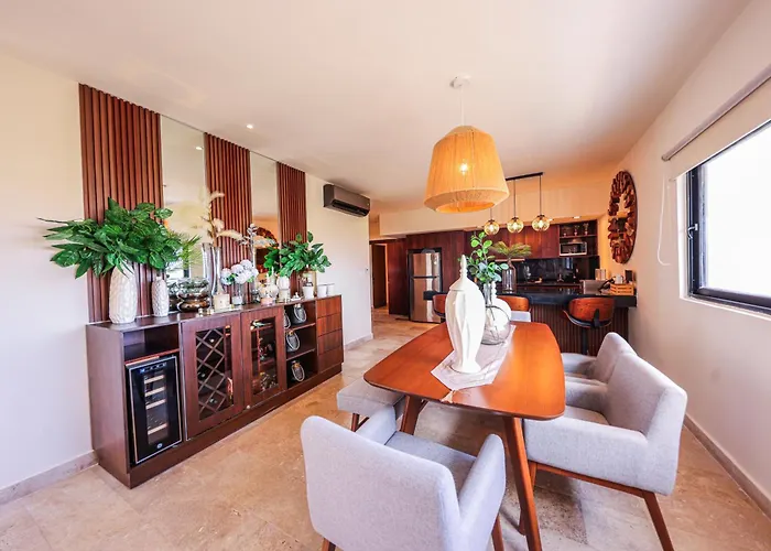 Palmares - 3-bedroom Retreat With Private Rooftop Apartamento Playa del Carmen