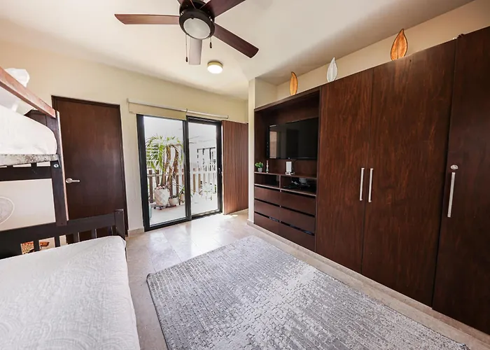 Palmares - 3-bedroom Retreat With Private Rooftop Apartamento Playa del Carmen